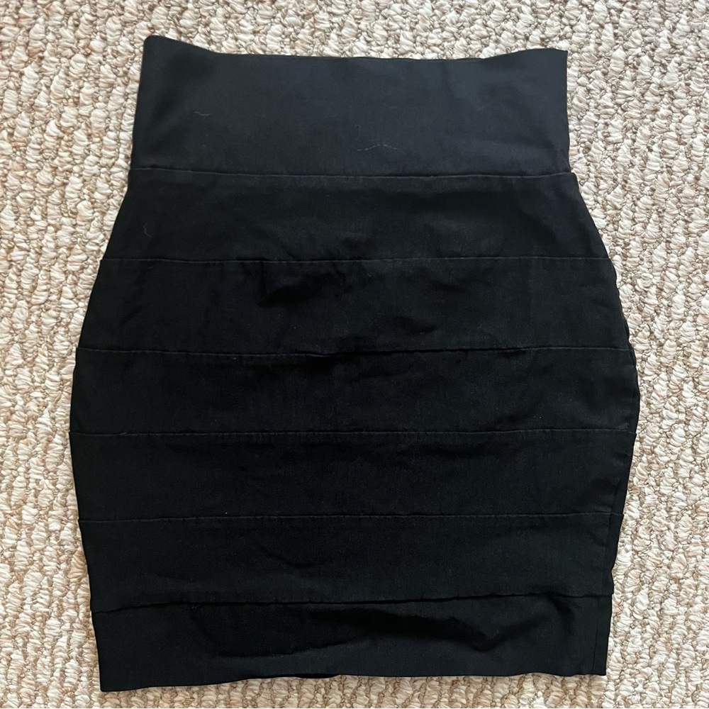 Black Y2K Charlotte Russe Tube Skirt